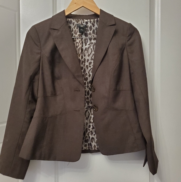 Ann Taylor Petite Suit Set (Jacket, Pants, Skirt) - Picture 2 of 4